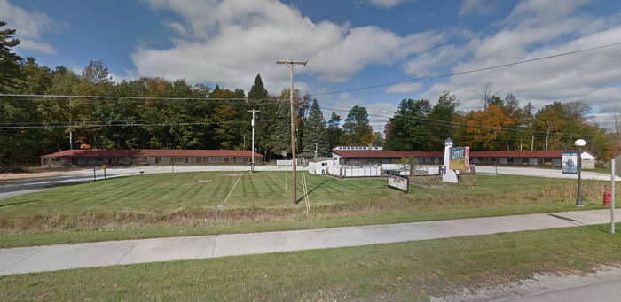 Tawas Motel (Tawas Inn) - 2015 Street View (newer photo)